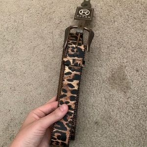 Roper leopard belt